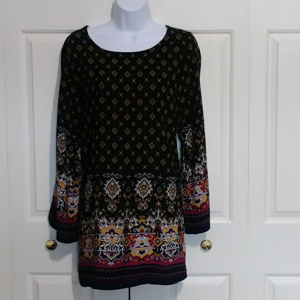 🎯 Long Sleeve Print Tunic - No Brand Tag